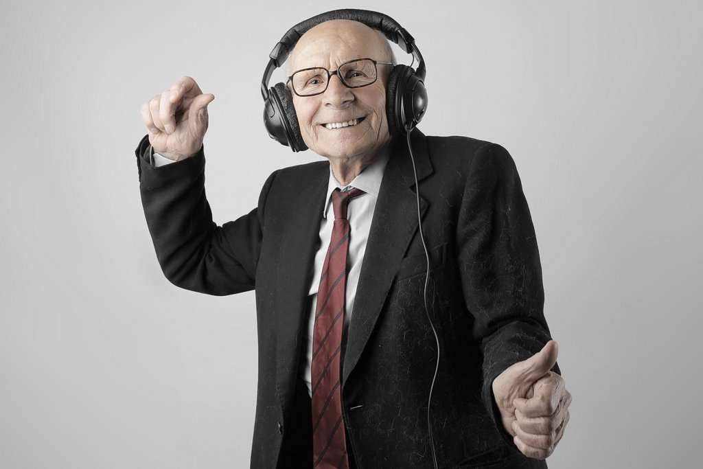 Czy ludzie... Czy my naprawdę nie słuchamy już muzyki?