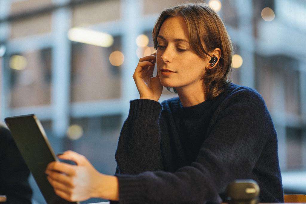 Bezproblemowe połączenia i audiofilski dźwięk - AKG N5 Hybrid
