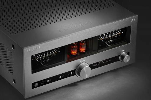 Dwa hybrydowe flagowce z ciekawymi opcjami - Advance Paris Nova A-i130 i A-i190