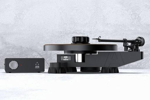 Brytyjski gramofon z jasną ścieżką rozbudowy - Avid Ingenium SE