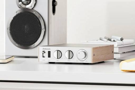 Mały wzmacniacz, zaskakująco wysoka moc i śmiesznie niska cena - JadeAudio Level 1