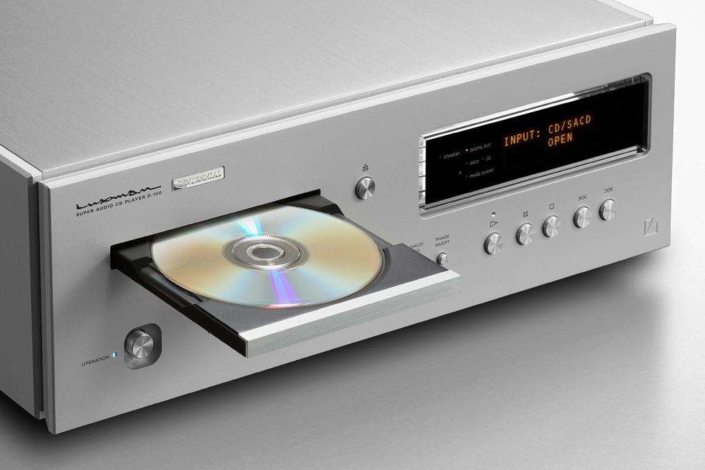 Jubileuszowy flagowiec dla płyt i plików - Luxman D-100 Centennial