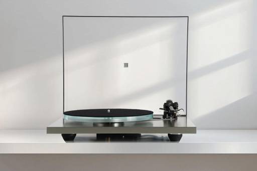 Klasyczny gramofon z ramieniem RB880, zasilaczem Neo PSU MK2 i topową wkładką MM - Rega Planar 6 RS Edition