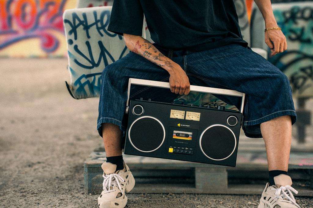 Nowy boombox dla miłośników kaset - We Are Rewind GB-001